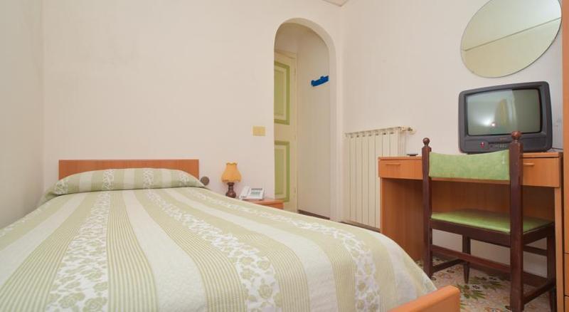 Charme Hotel La Villa Tina Ischia Luaran gambar